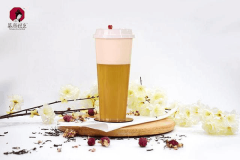 “茶颜悦色”奶茶界的杨超越